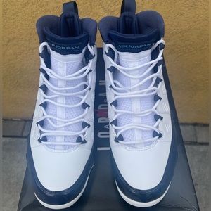 Air Jordan 9 Retro ‘unc’